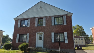 Building Photo - 544 Wiltshire Blvd