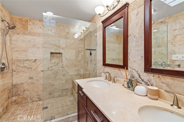 Building Photo - 8180 Manitoba St