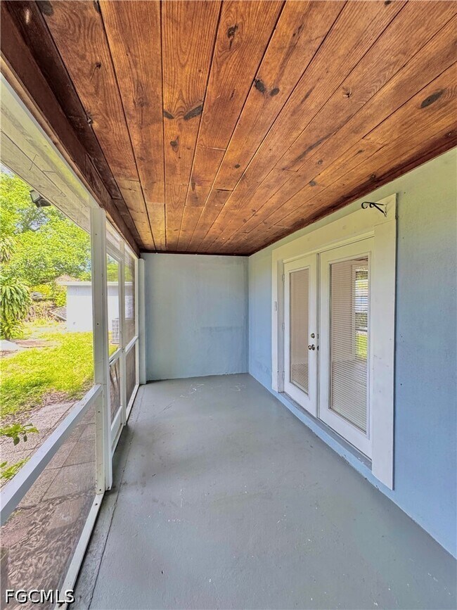 Building Photo - 1275 Gramac Dr