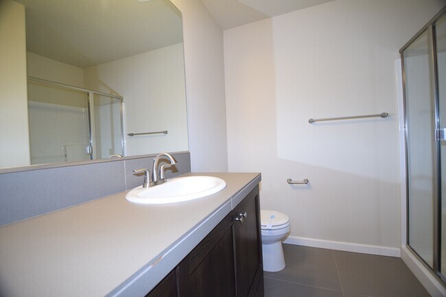 Building Photo - 15154 NW Fig Ln