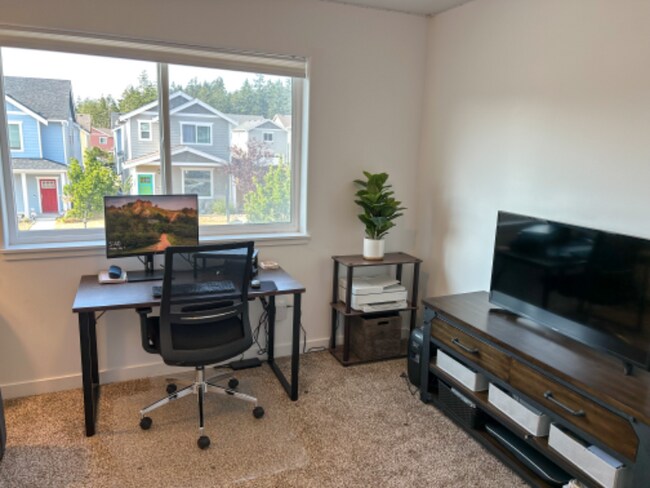 Building Photo - 1589 NW 5th Ave