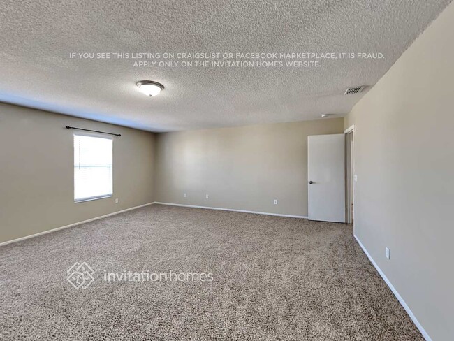 Building Photo - 13022 Prairie Meadows Dr