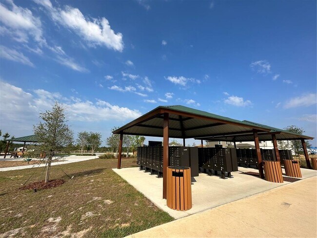Building Photo - 2460 Gold Dust Dr