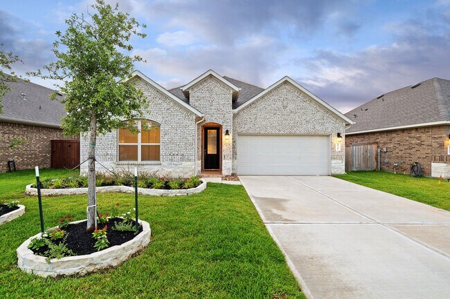 Building Photo - 1539 Oakdale Crest Rd