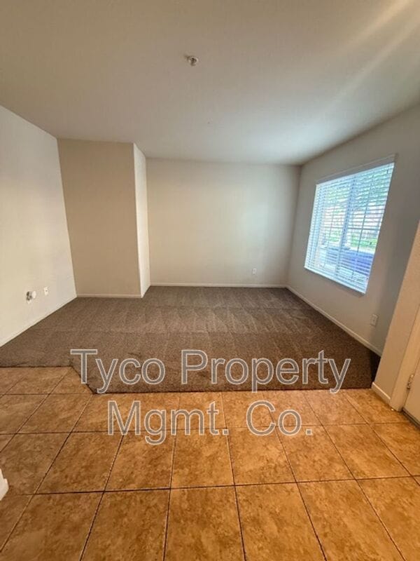 Building Photo - 1936 Caminito Alcala