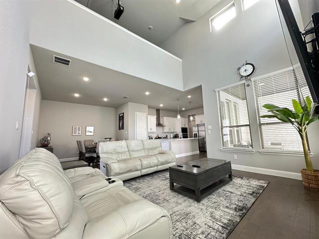 Building Photo - 11433 Four Roses Trl