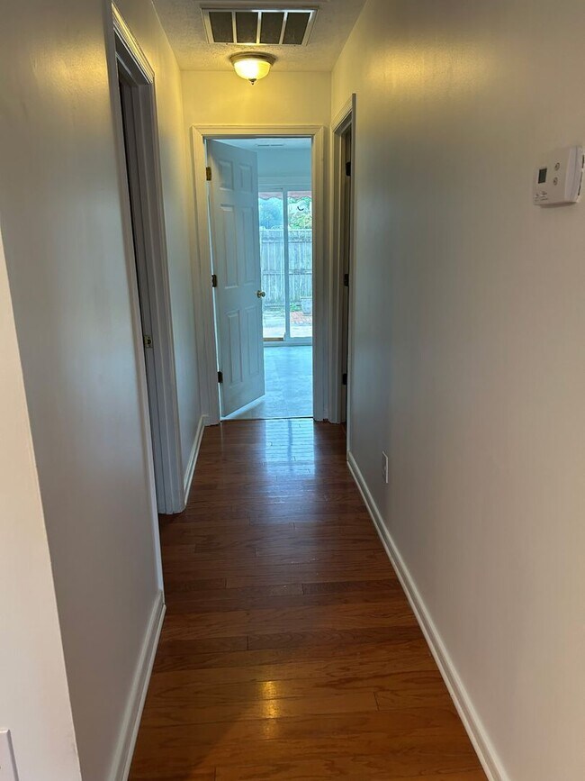 Building Photo - 7816 Coachford Ct