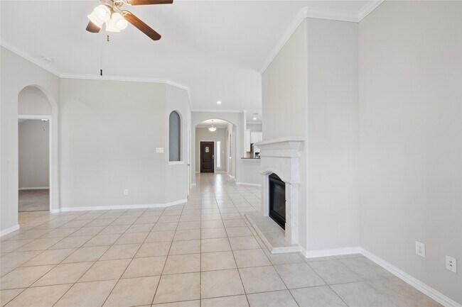 Building Photo - 2357 Old Stone Dr