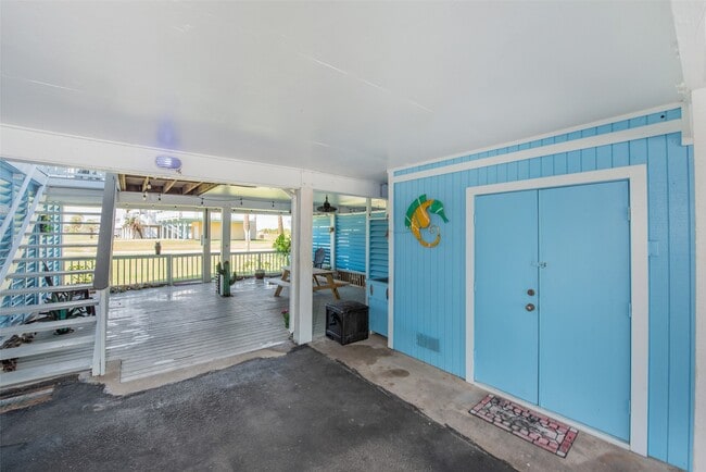 Building Photo - 103 Jean Lafitte Cove