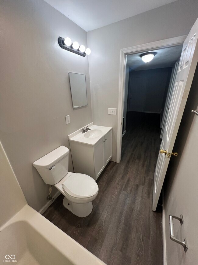 Building Photo - 1310 Millerwood Ct