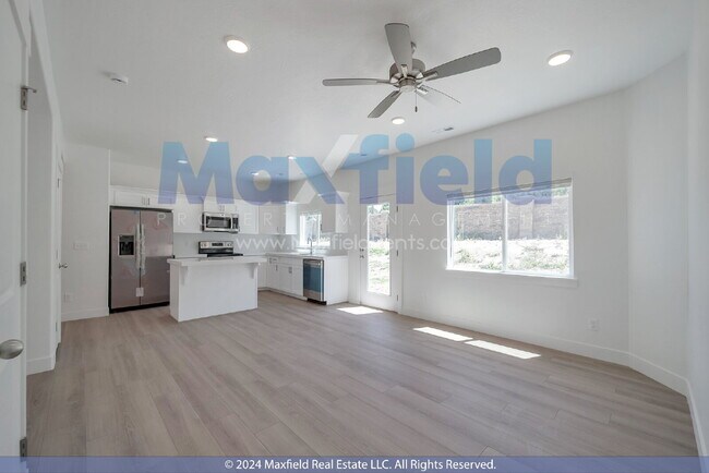 Building Photo - Interior New Townhouse - 3BD 3BA 2GA