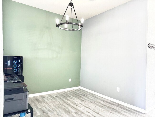 Building Photo - 15218 Loys Coves Ct