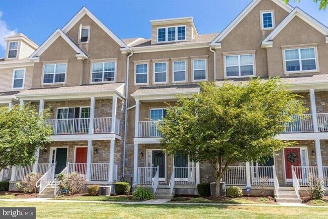Building Photo - 128 Justin Dr