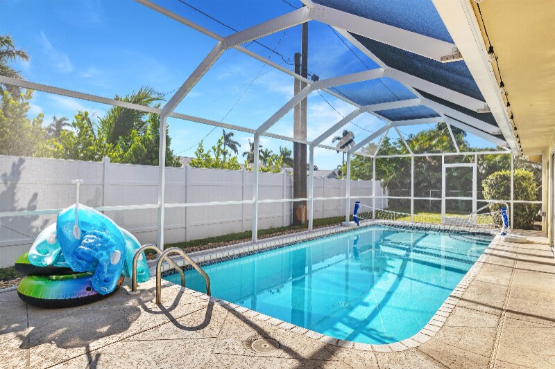 Building Photo - 5047 Northampton Dr