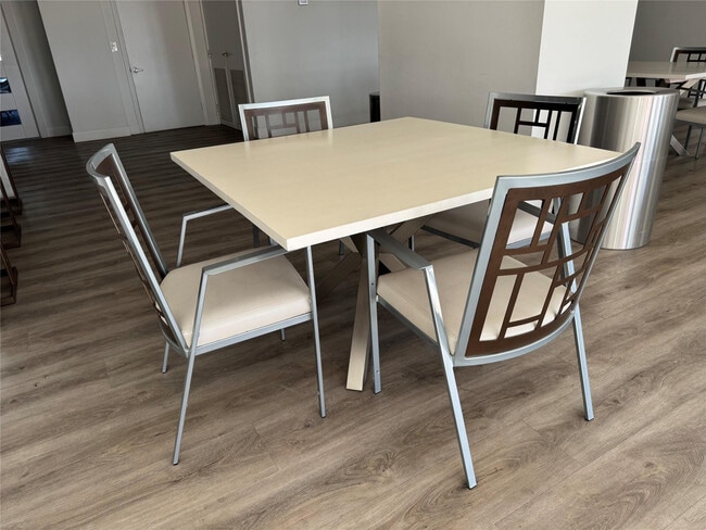 Building Photo - 3800 Galt Ocean Dr