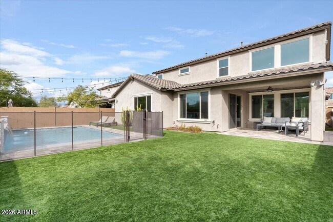 Building Photo - 4433 E Cordia Ln