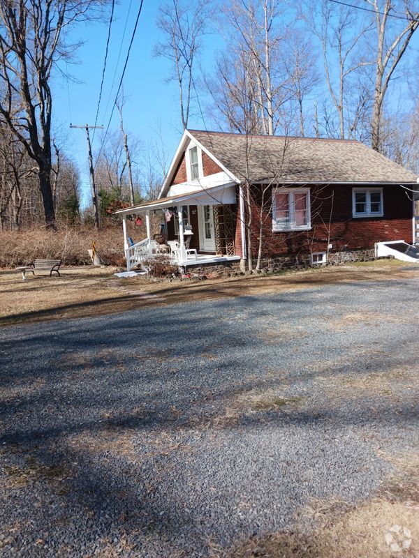 Building Photo - 2107 N Rockhill Rd