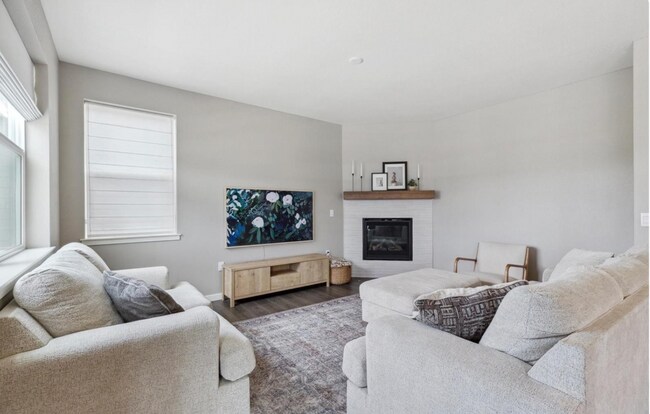 Building Photo - 17401 Rose Mallow St