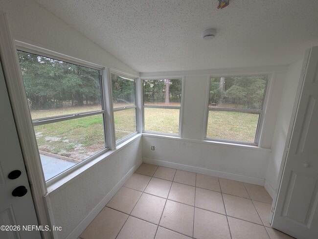 Building Photo - 1454 Ribault Scenic Dr
