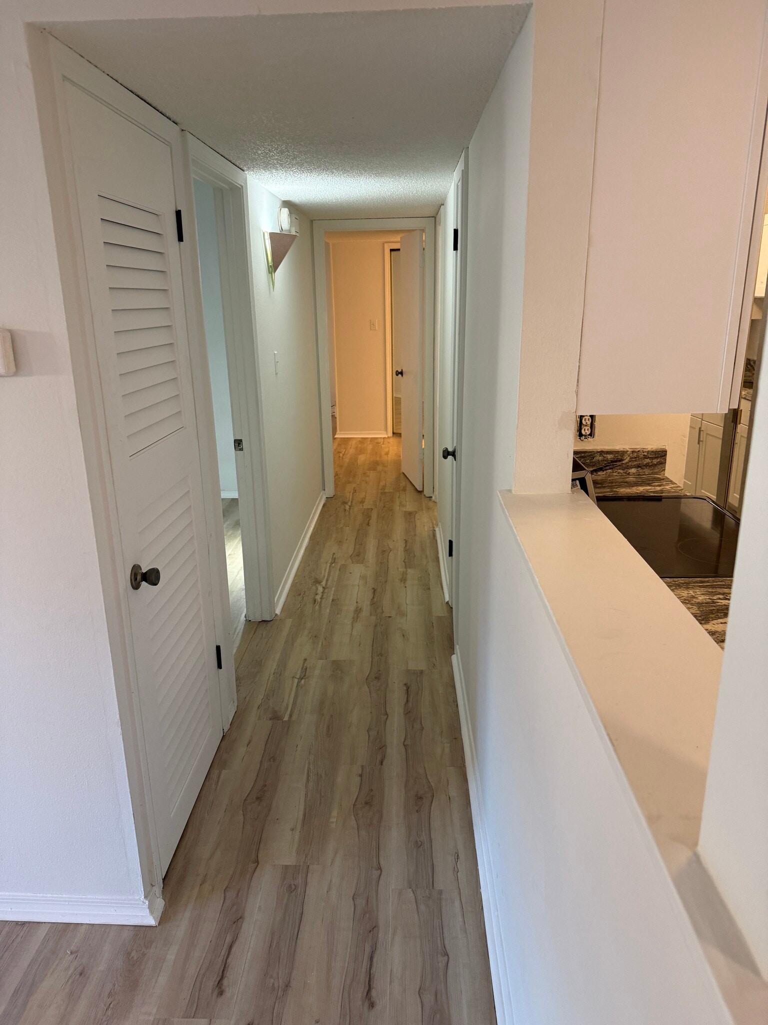 Building Photo - 2299 Scenic Hwy