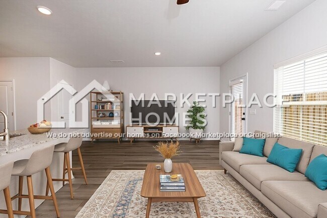Building Photo - 3423 Briar Rose Ct