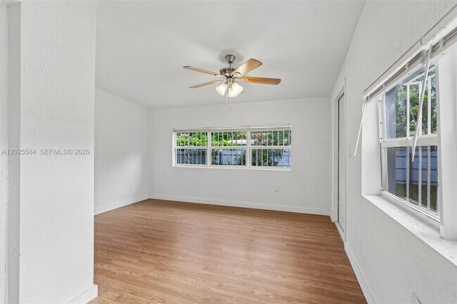 Building Photo - 1045 NW 115th St