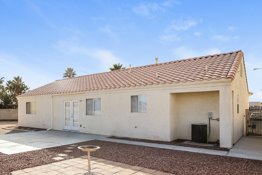 Building Photo - 5426 Silent Path Way