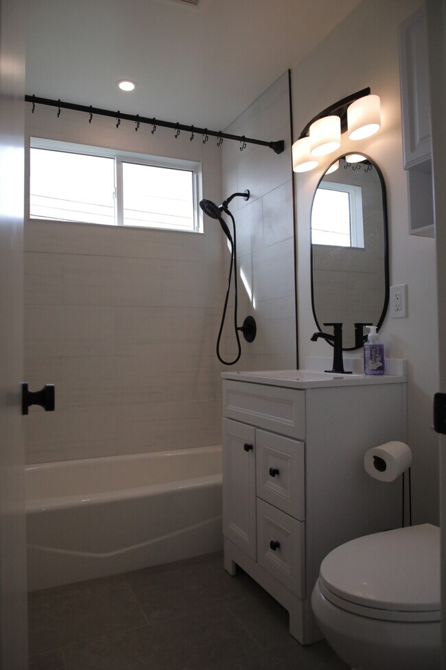 Bathroom #2 - 1823 N 6th St