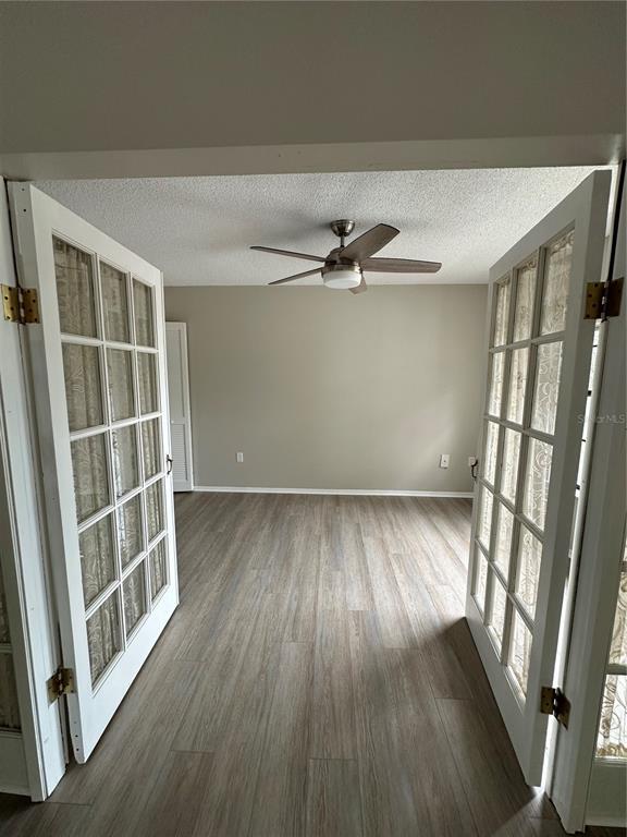 Building Photo - 6063 Village Cir S