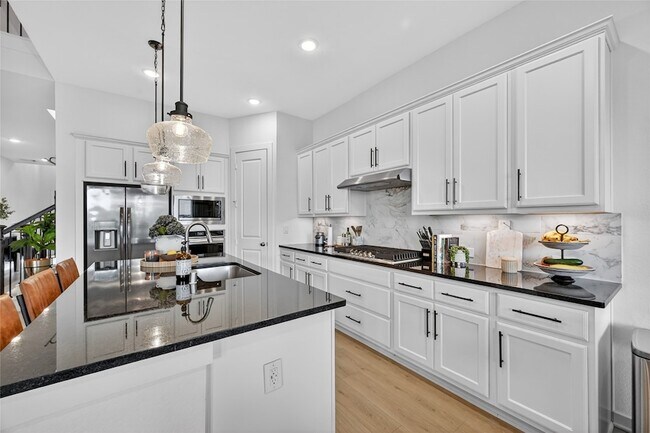 Building Photo - 4439 Stone Ridge Ln