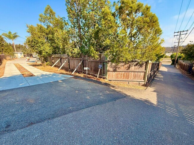 Building Photo - New Beach Bungalow Studio – Fire Mountain, South Oceanside