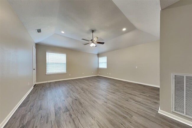Building Photo - 18426 Big Cypress Dr