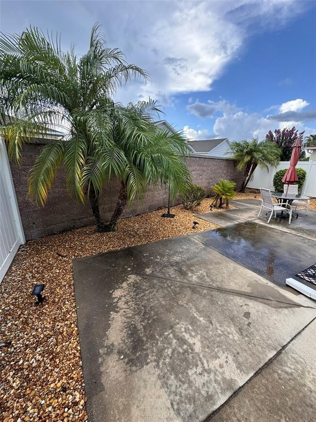 Building Photo - 3076 Gulfport Ct