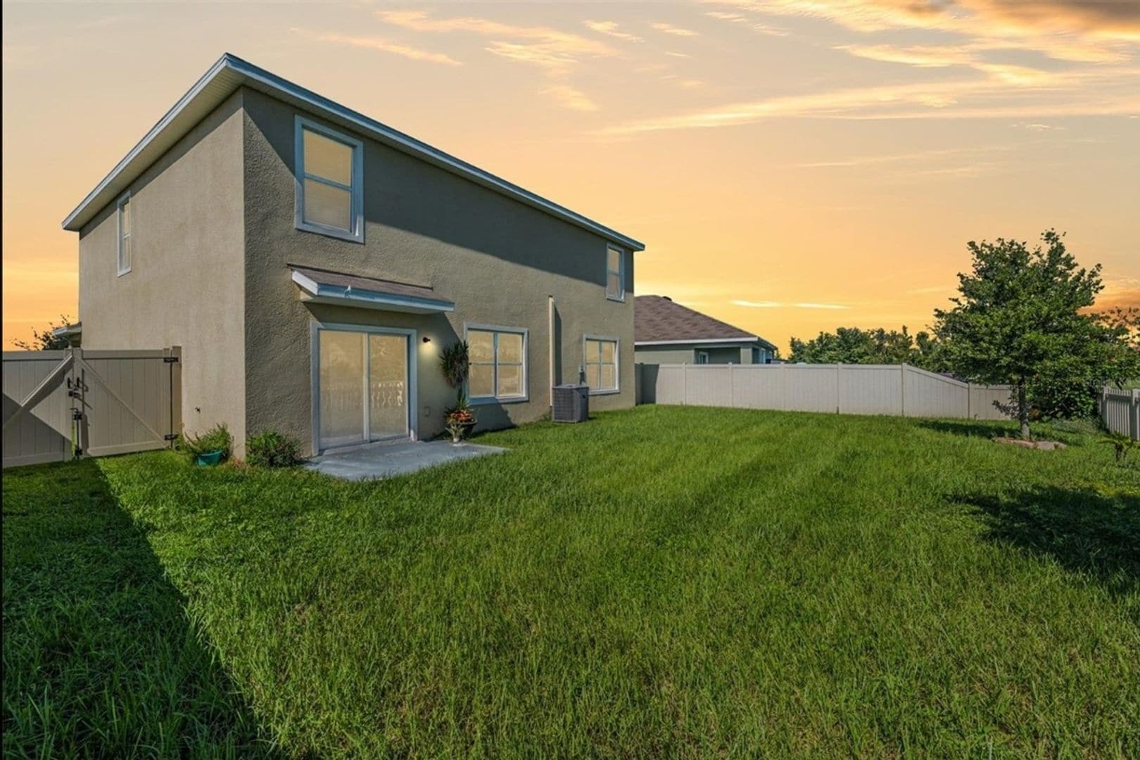 Building Photo - 30907 Summer Sun Lp