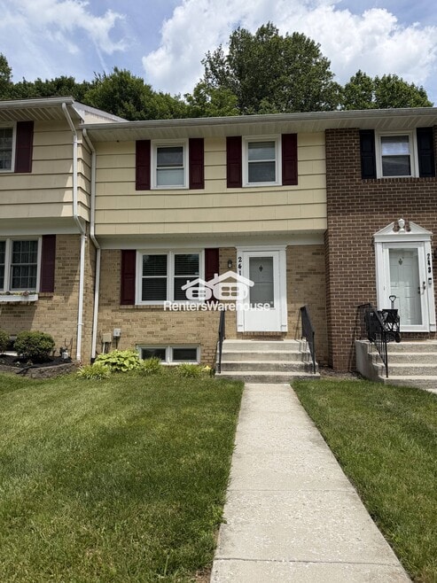 Building Photo - 241 Cedarmere Cir