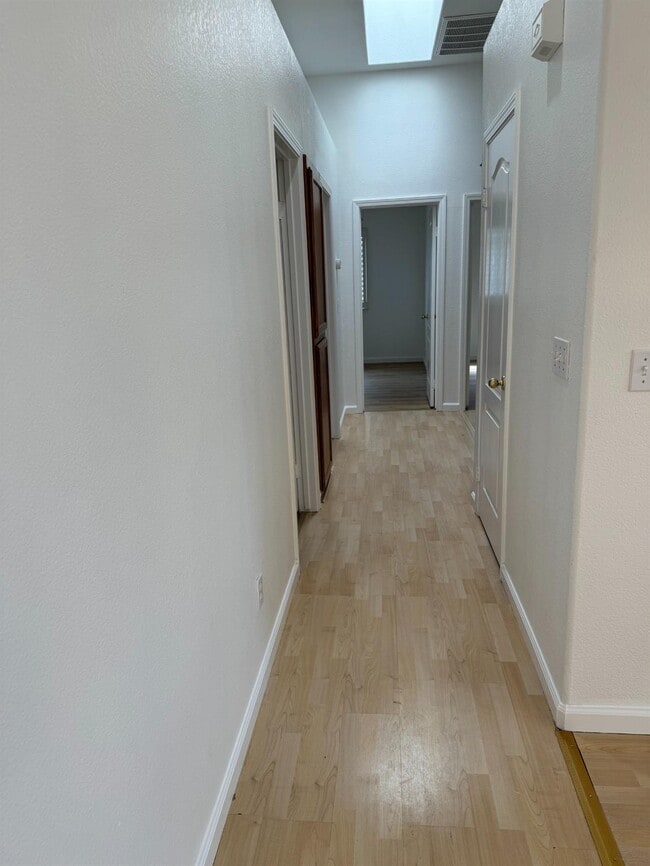 Building Photo - 3741 W Stuart Ave