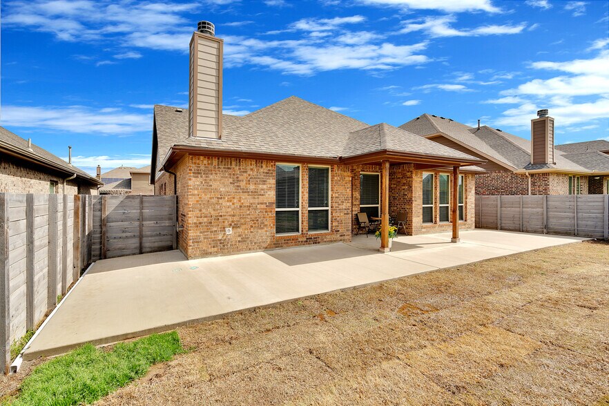 Building Photo - 117 Oakmont Dr