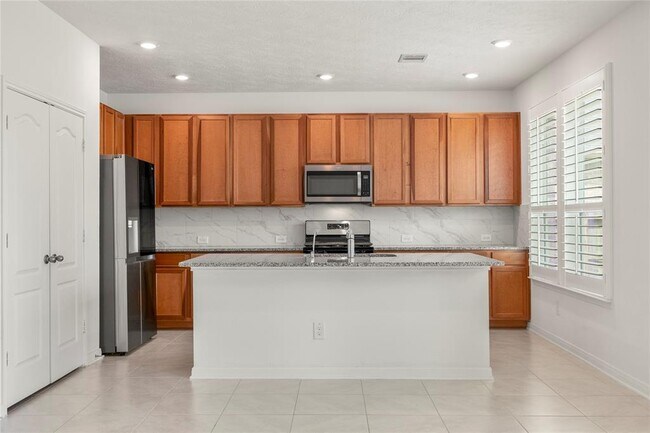 Building Photo - 10622 Hidden Arrow Ct