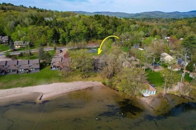 Building Photo - 15 Manor Estates Dr