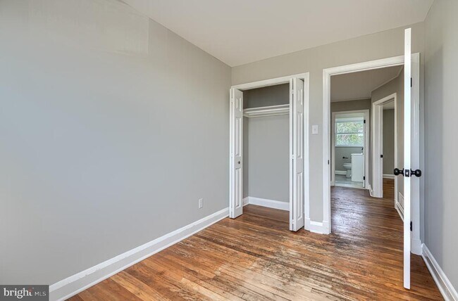 Building Photo - 1207 Dalton Rd