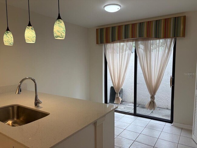 Building Photo - 2449 Grand Teton Cir