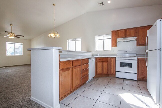 Building Photo - 3200 N Greg Dr