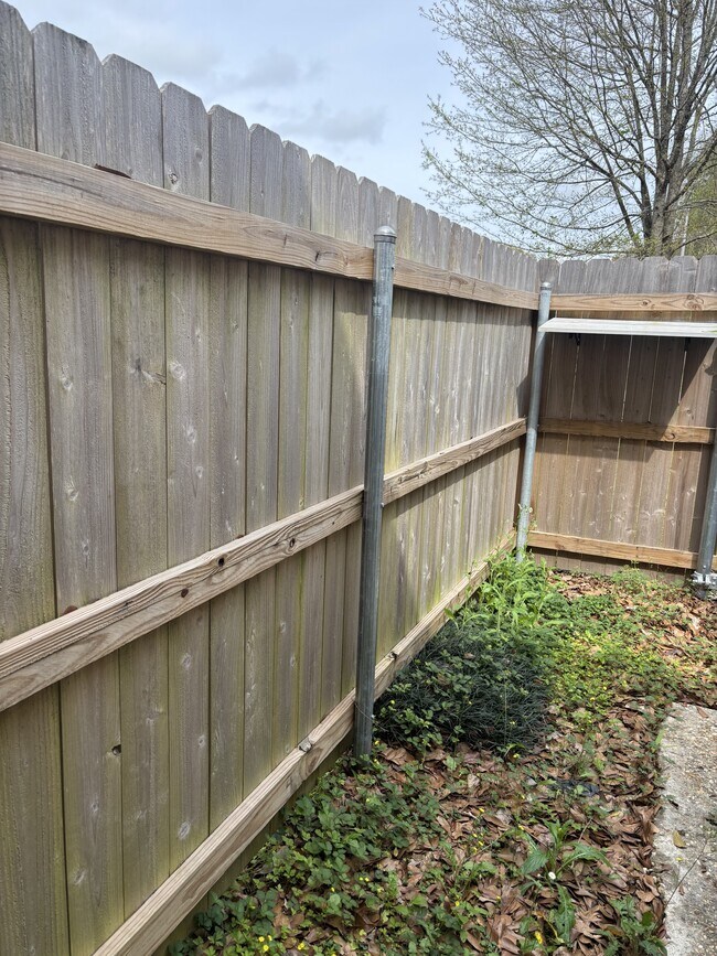 Building Photo - 315 Sidney Martin Rd