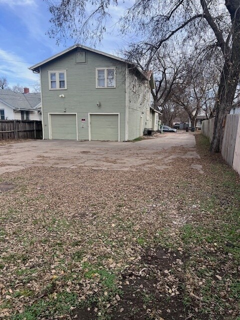 Building Photo - 1825 S Topeka St