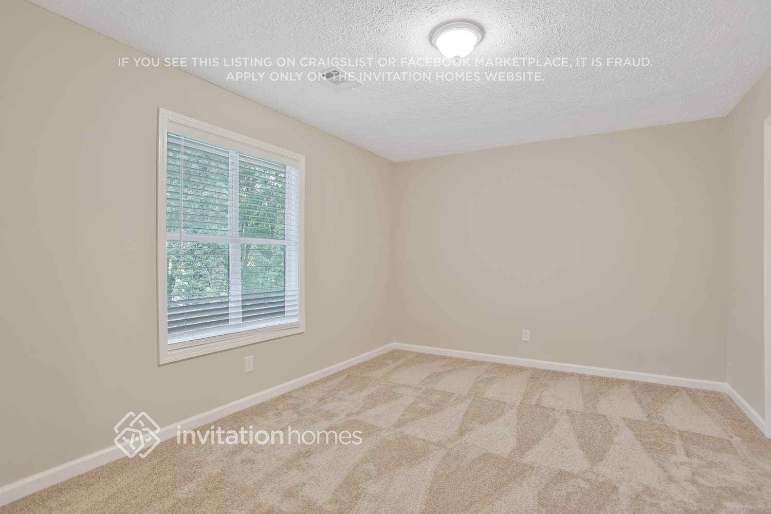 Building Photo - 1136 Norfolk Dr NW