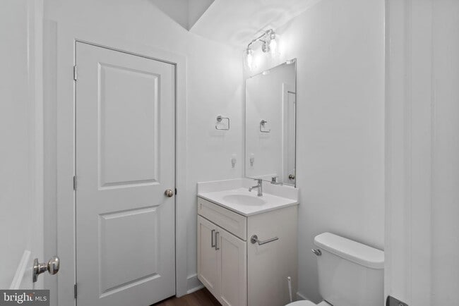 Building Photo - 3307 Streamlet Ln