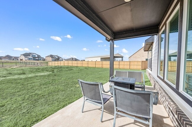 Building Photo - 127 Clearwater Ct