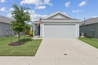 Building Photo - 7408 Bluebell Ln