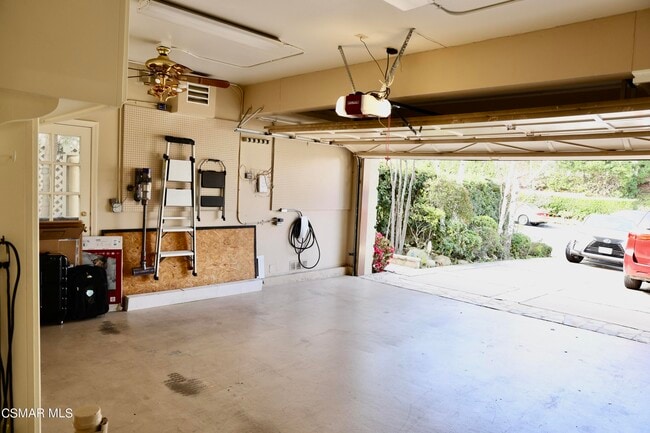 Building Photo - 4328 Park Verdi