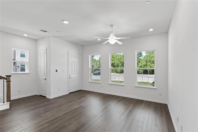 Building Photo - 1070 Old Rosebud Dr